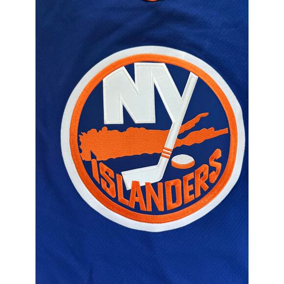 Mike Bossy 22 NY Islanders CCM Vintage Hockey Jersey Licensed Adult XL AIR KNIT® - Picture 3 of 16